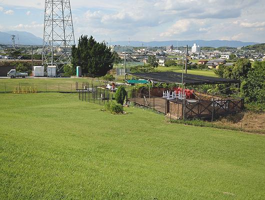 Bowwow Hills（バウワウ ヒルズ）