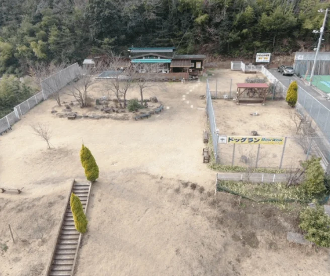 ドッグラン BowWow (バウワウ)