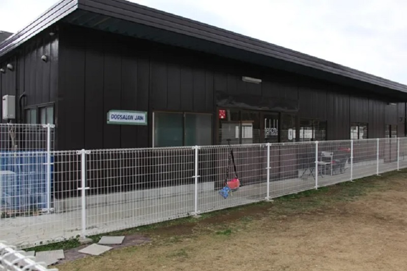 DOGRUN+CAFE FETCH（ドッグラン+カフェフェッチ）