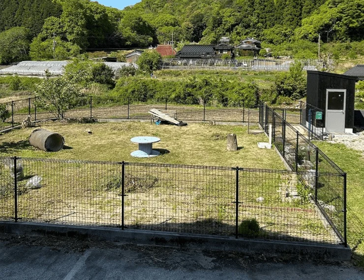 セルフウォッシュ&ドッグラン J’s