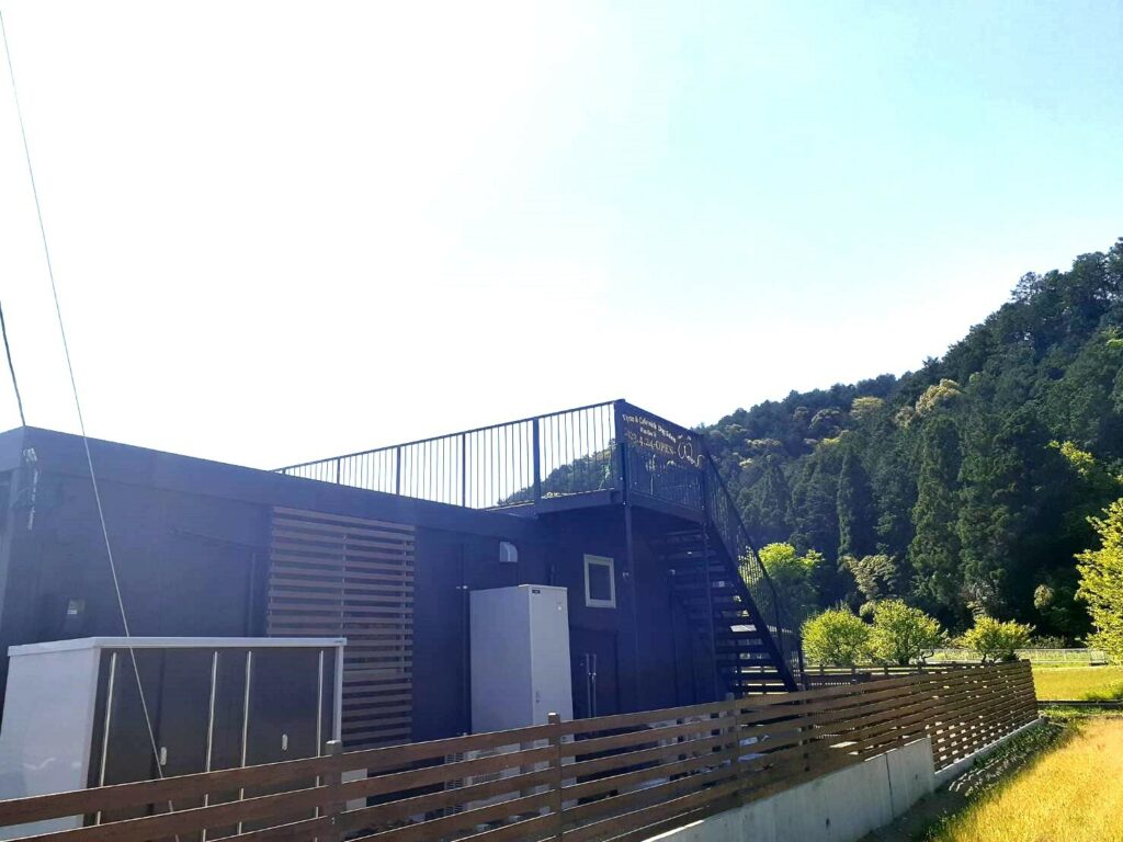 Dogrun&Cafe with Dogsalon WanEns(ワンエンズ)