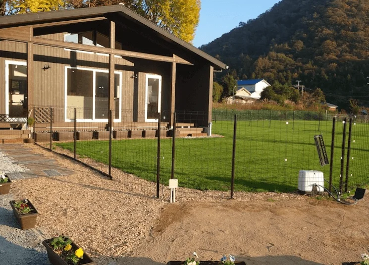 ドッグラン＆カフェ里音 Re:on