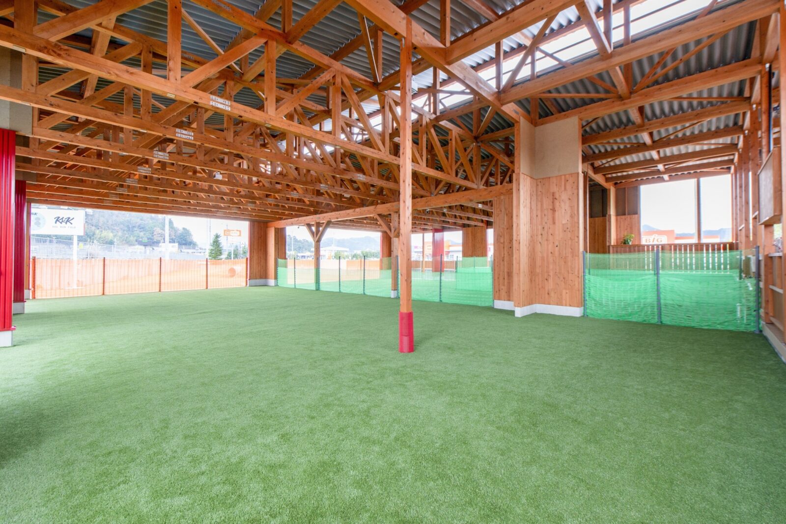 DOG RUN FIELD KkK(トリプルケー)